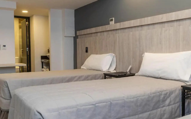 Hotel M