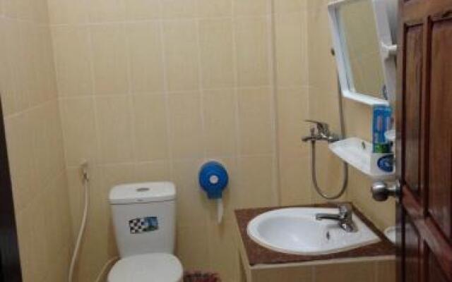 Amphon Hotel