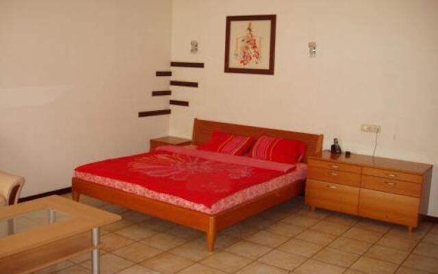 Real Home Apartments in Kiev Center