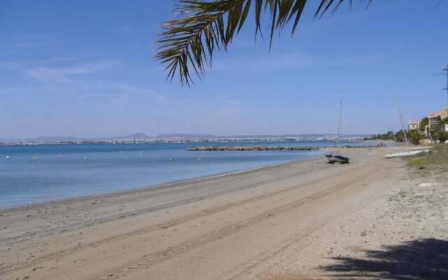 Three Double Bedroom Townhouse in Lovely Village