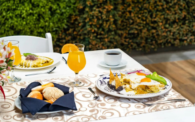 Comfort Inn Puebla Centro Histórico