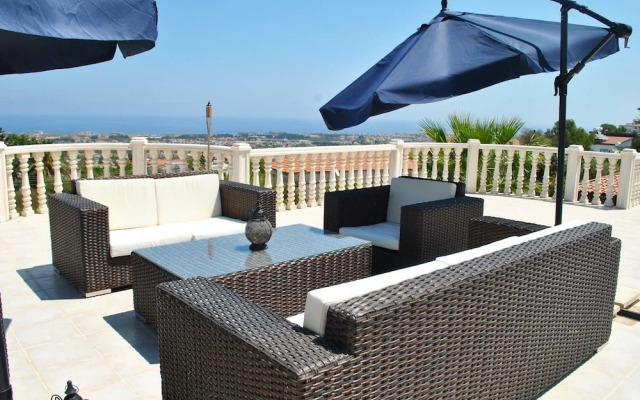 Villa Layla by Amy Villas