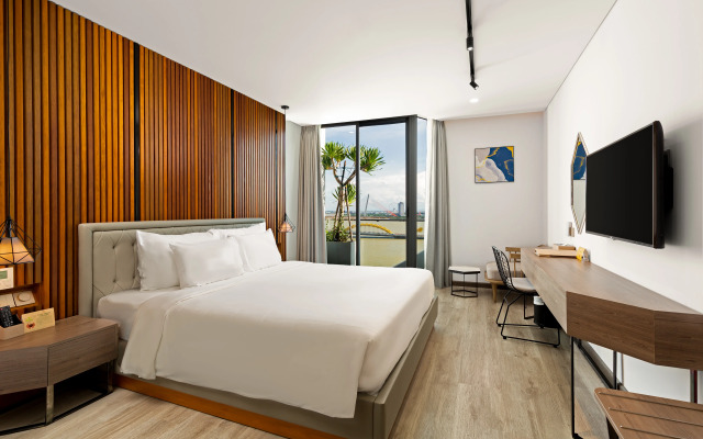 Haian Riverfront Hotel Da Nang