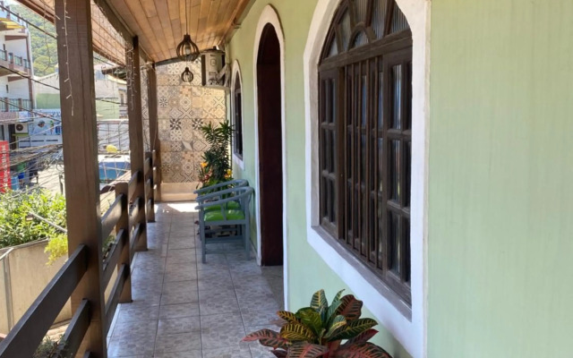 Apês do Peró 01 - Kitinet 4 pessoas