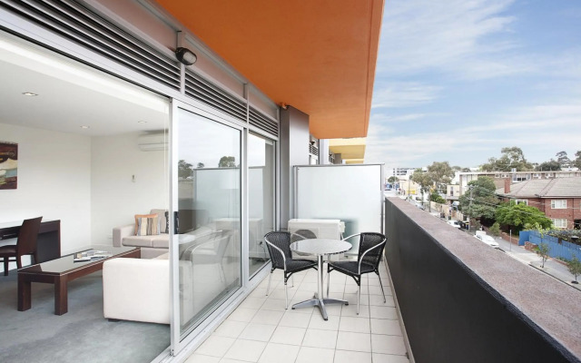 St Kilda Central Apartment Hotel