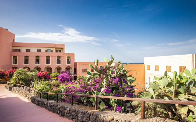 Suvaki Resort