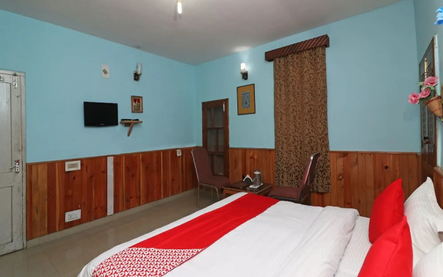 OYO 13732 Home Cozy near Mall Aleo Manali
