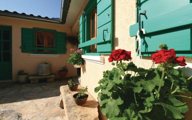 Awesome Home in Jadrija With Wifi and 1 Bedrooms