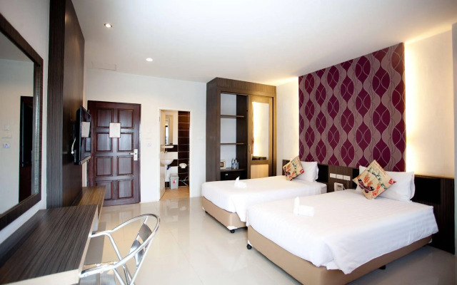 iCheck inn Chill Patong