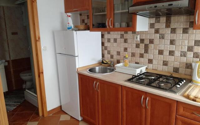 Studio , I.G.Kovačića 73 Punat