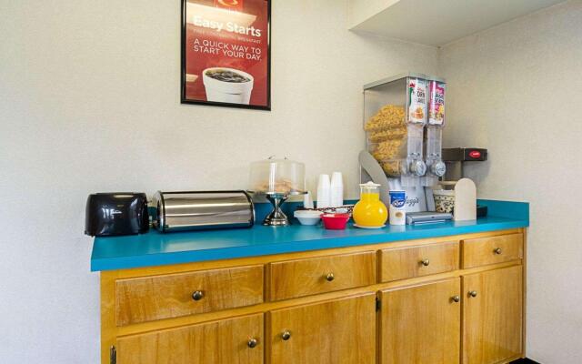 Econo Lodge Richmond