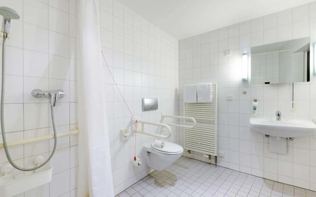 ibis Luebeck City