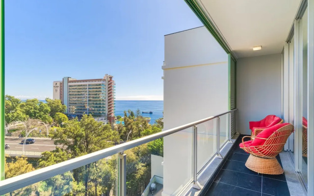 Vista Savoy Apartment