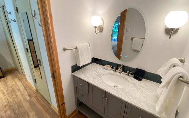 #101 Vail International