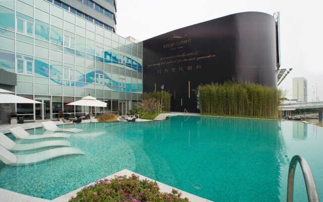 Nomo Residence The One Riverside Hotel