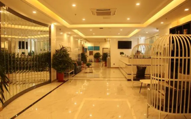 Xana Lite Hotel (Beijing Fengbo Subway Station)