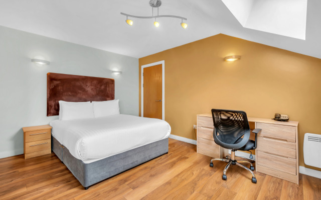 Roomzzz Leeds Headingley
