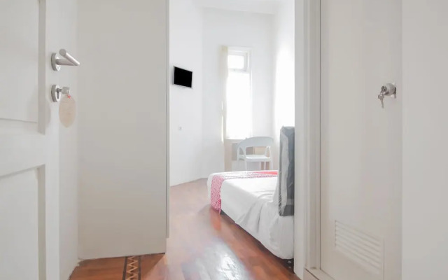 Capital O 90342 Kemang Garden