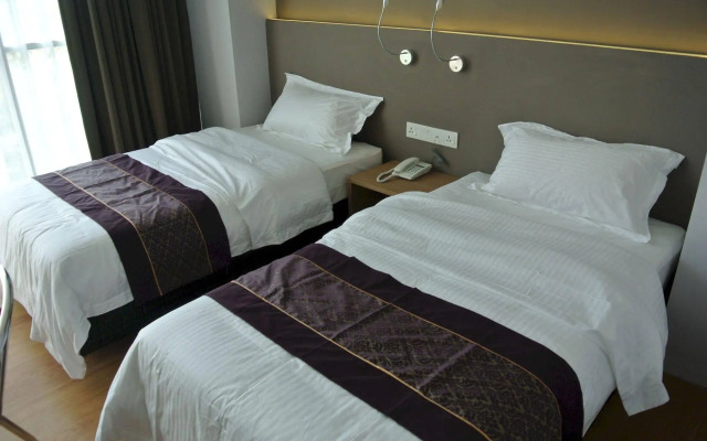 Super 8 Hotel @ Bayan Baru