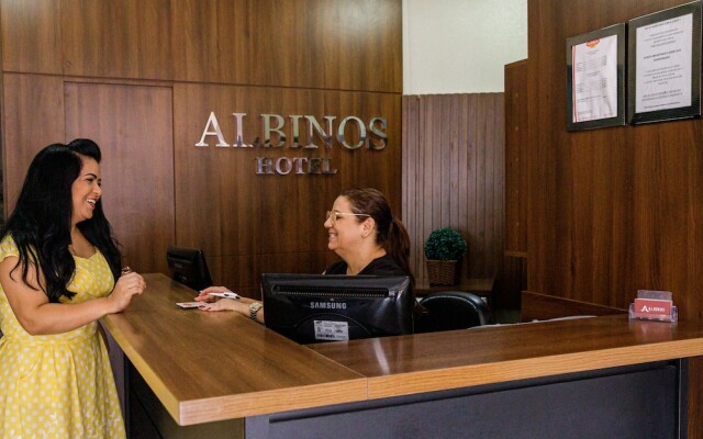 Hotel Albinos