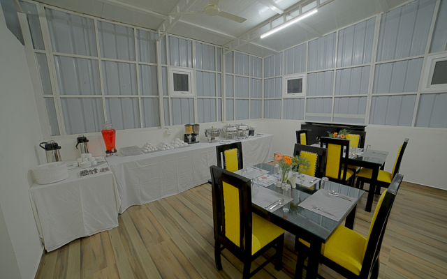 SM Royal Suites Transit Hotel near Kempegowda international Airport Bangalore