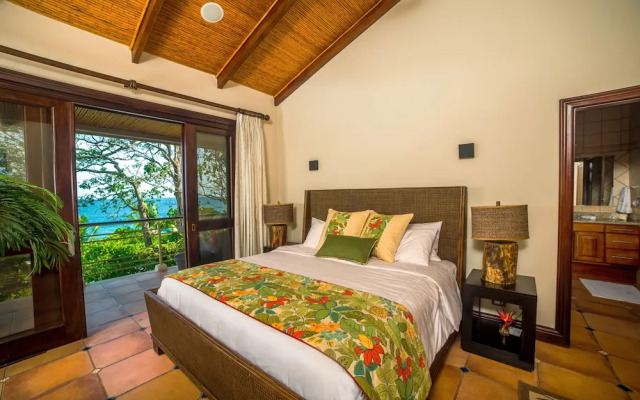 Hotel & Suites Residencia Pacifico