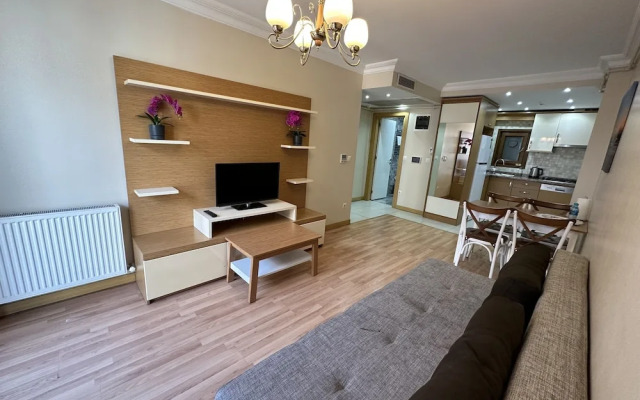 Homelike Residence