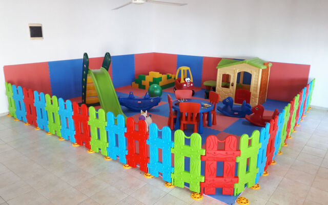 Spiros-Soula Family Hotel & Apartments