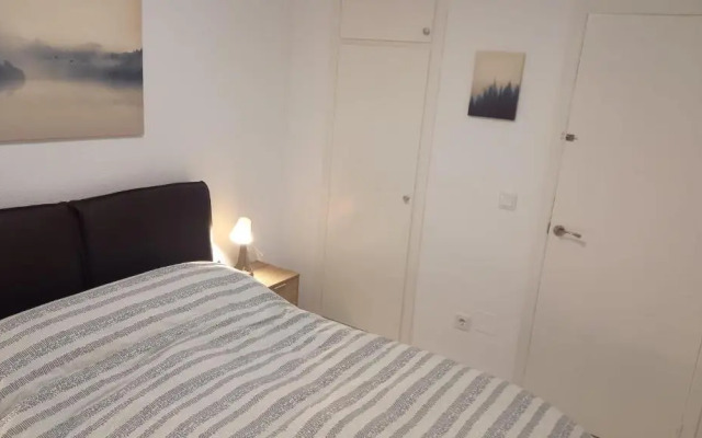 Fantástico Apartamento a 50m de playa Colon y Paseo