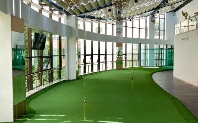 Qinheyuan Elderly Resort Hotel(Shanghai International Tourism Resort Store)