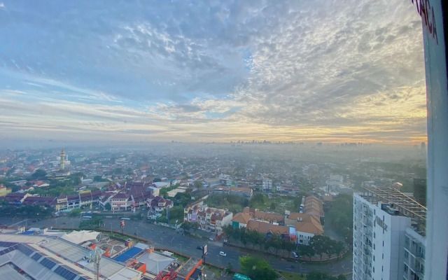 Breeze Apartments at Bintaro by OkeStay