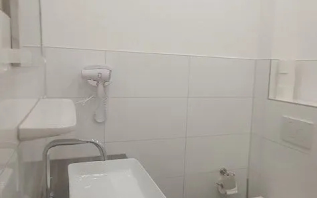 Trang Hotel