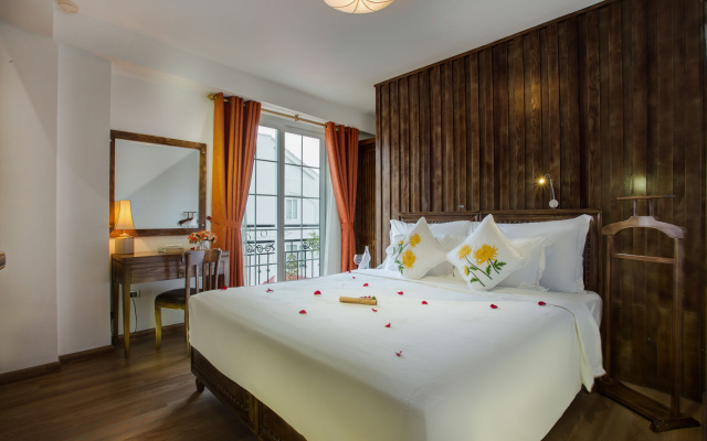 Singita Classy Boutique Hotel – Guest Rooms – Hanoi