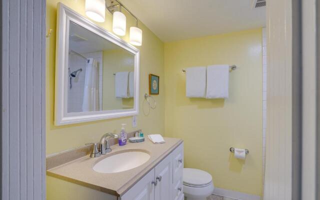 Santa Barbara Cozy Studio with Private Patio