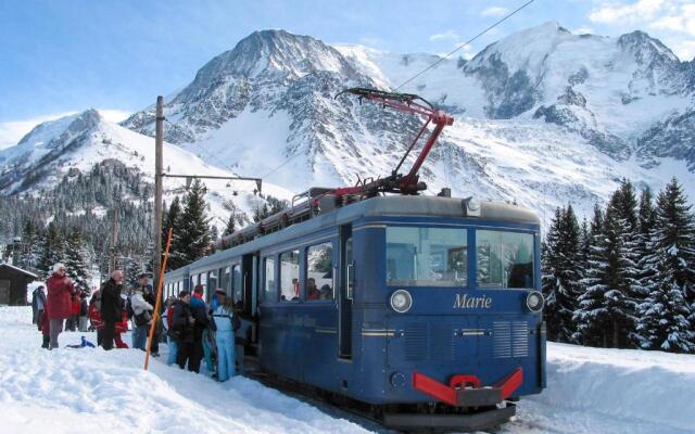 Studio & Piscine Interieure, Vue Mont D'arbois