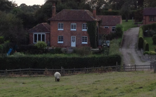 The Goat House At Ivy Cottage