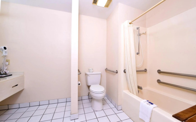 Americas Best Value Inn Sullivan