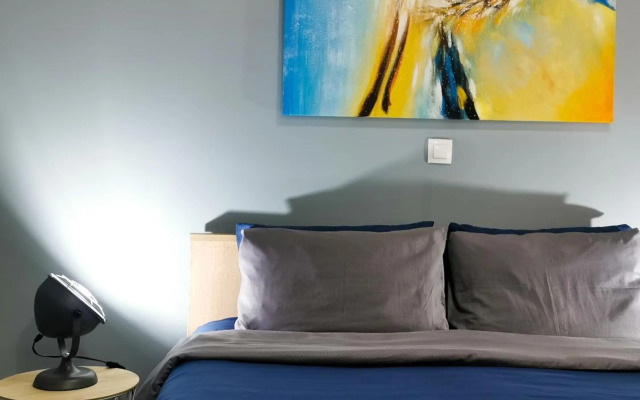 N&N's Luxurious Suite #WhiteTower