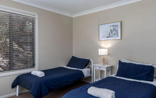 Saltwood at Hyams 4pm Check Out Sundays except Peak season