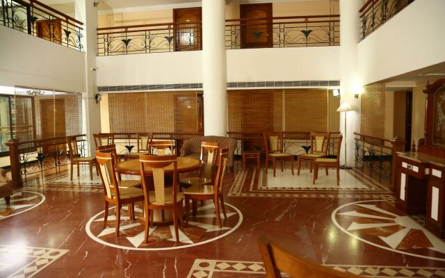 Mayura Residency