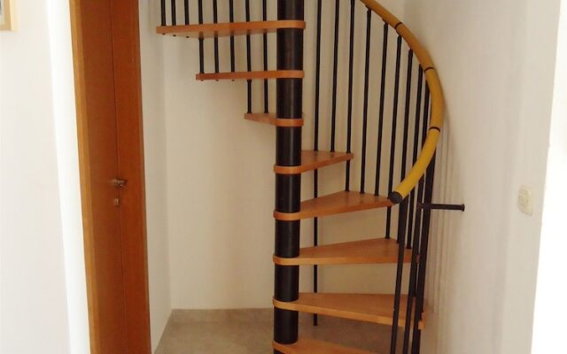 House Neven