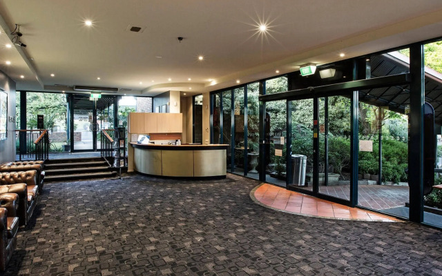 Burvale Hotel