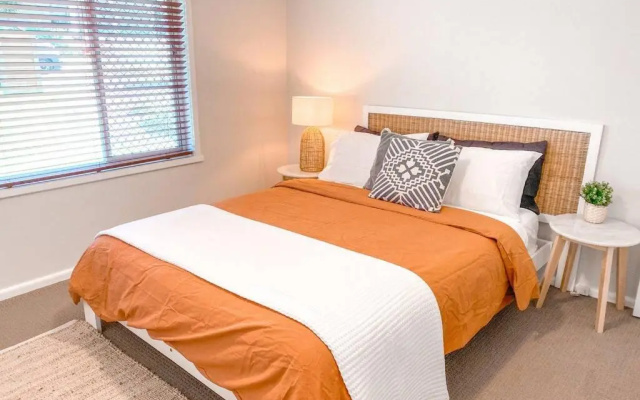 Harrys @ Shelly Beach - family home with pool – Guest Rooms – Port Macquarie