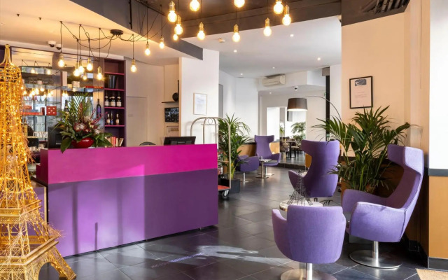 Avalon Hotel Paris Gare du Nord