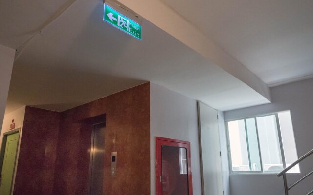 Bird Room Hotel - Pratunam
