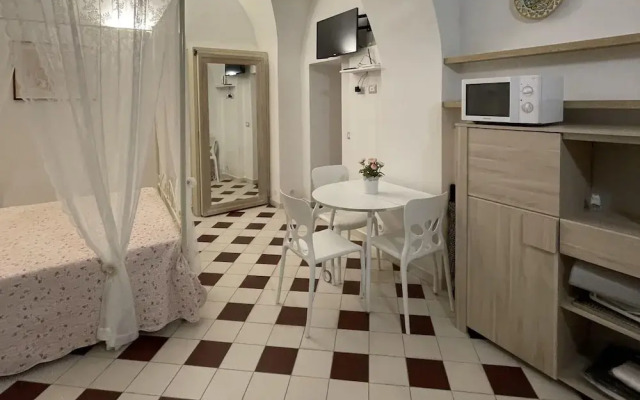 Sr-f943-cavo83at - La Casa di Benso