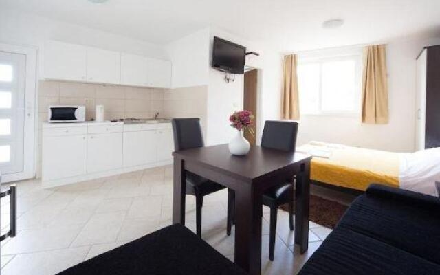 Apartments Villa Tony