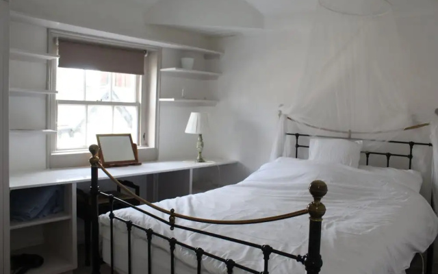 4bedhouse/leominster/hiking/castles/sleeps7/wifi