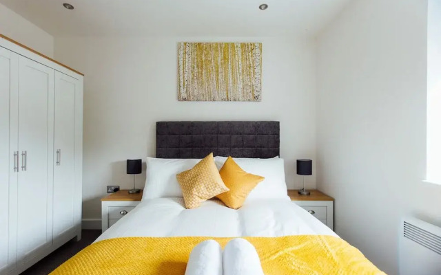 Modern lap of Luxury