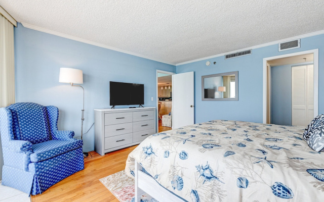Van Lee 1003 - Oceanview Beach Condo